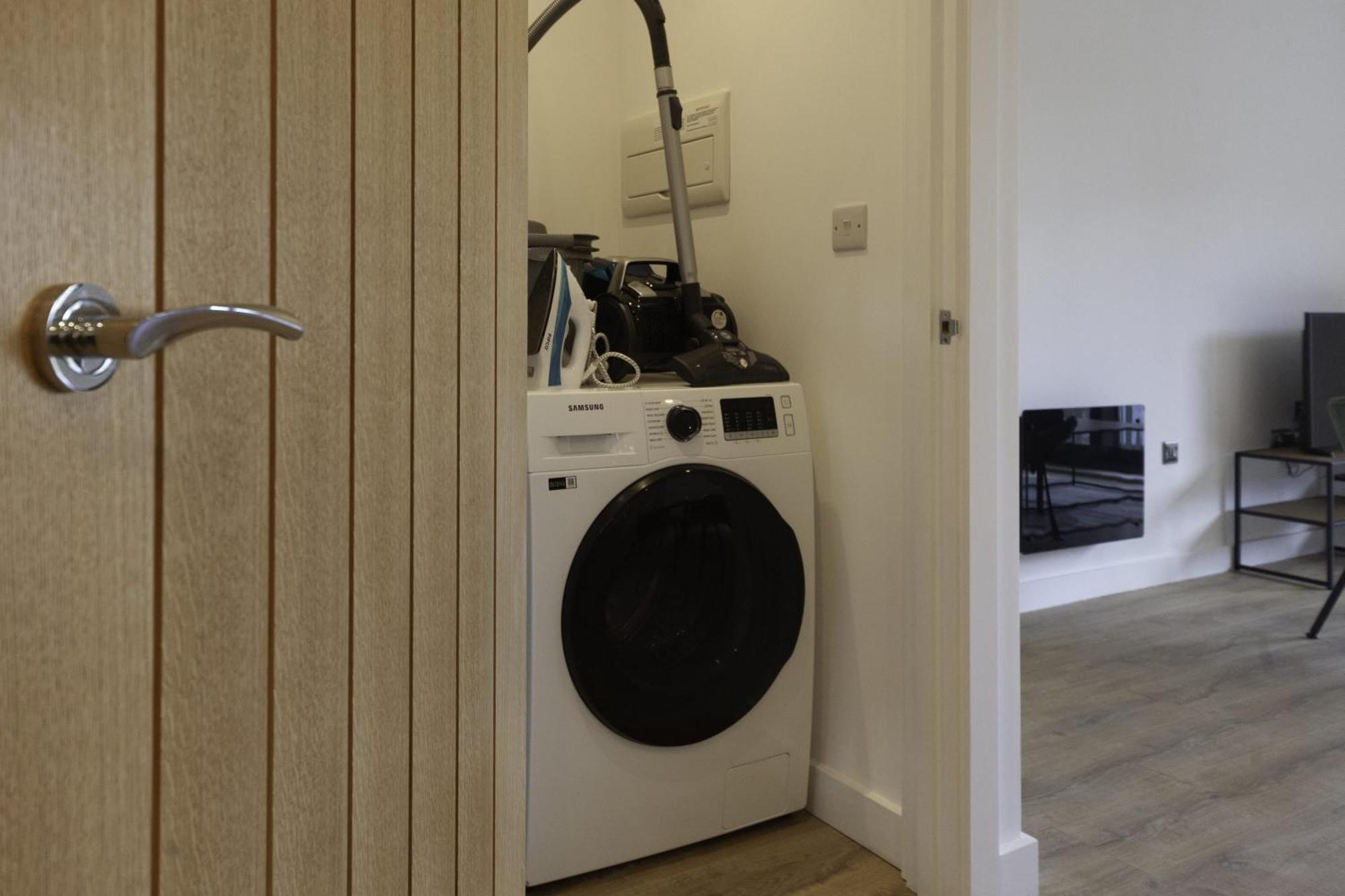Lovely 2 Bedroom In Ashford *