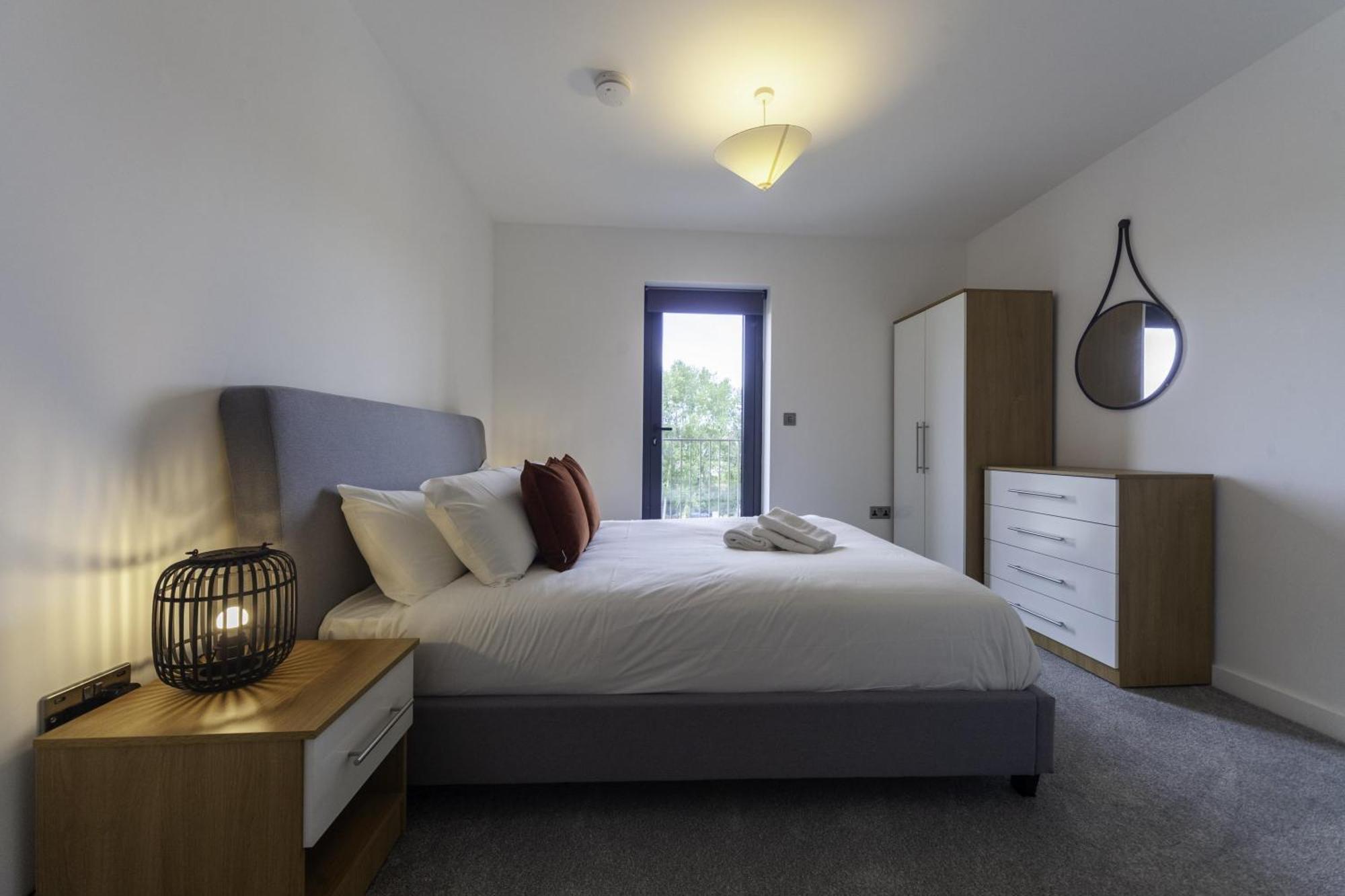 Lovely 2 Bedroom In Ashford Apartment Ashford (Kent)