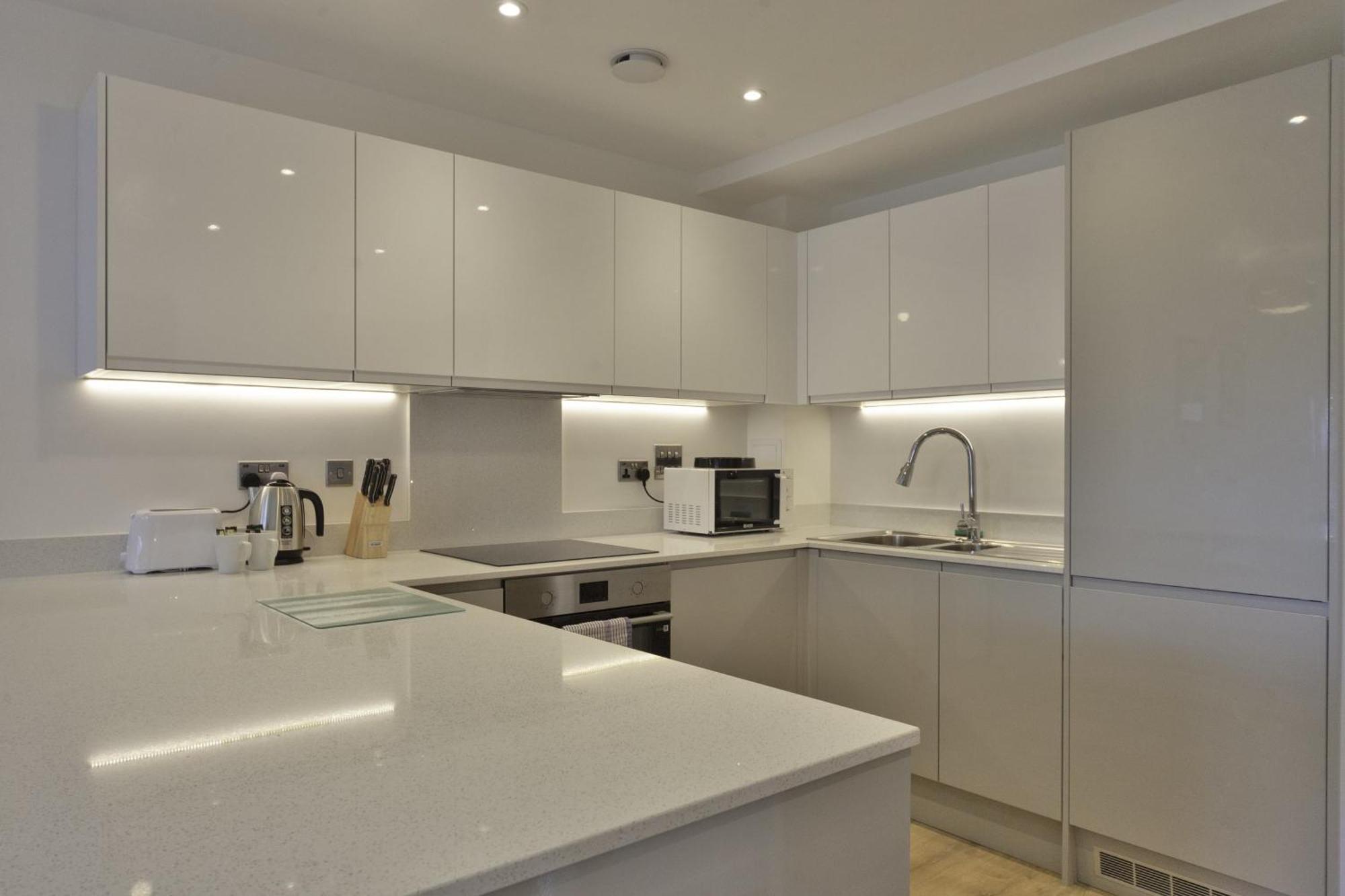 Lovely 2 Bedroom In Ashford